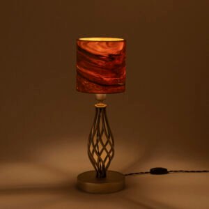 TIKKA Tischlampe aus farbigem Eschenholz mit kupfer antikem Körper handgefertigte Holz Tischleuchte modernes Design
