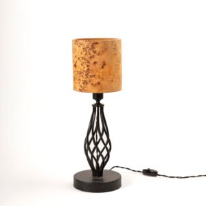 Handgefertigte TIKKA Tischleuchte Mazel Holz Furnier mit schwarzem Metallgehäuse moderne Holzlampe für Wohnräume