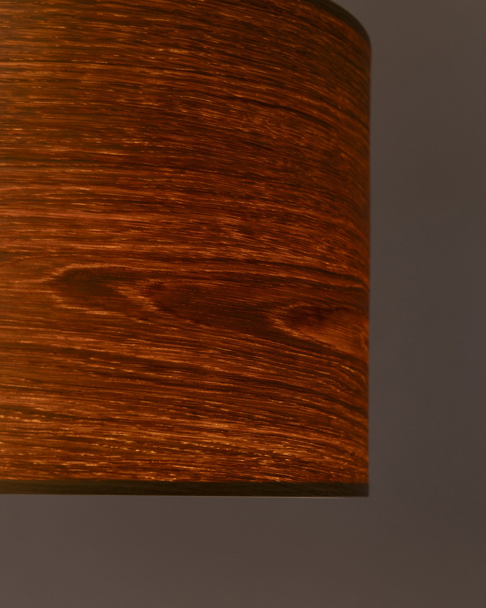 Holz Pendelleuchte VALO 50 cm Kiefer Frontansicht