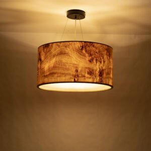 VALO Pendelleuchte aus Mazel Holzfurnier in modernem Design mit warmer Beleuchtung